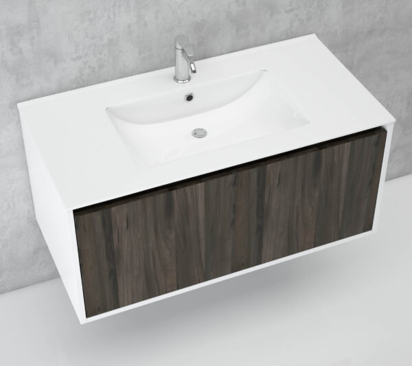 Pacific 900X420 WH
